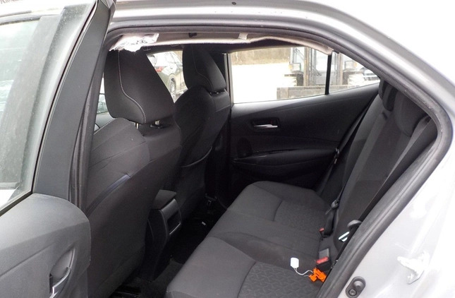 Toyota Corolla cena 32900 przebieg: 80486, rok produkcji 2020 z Wschowa małe 466